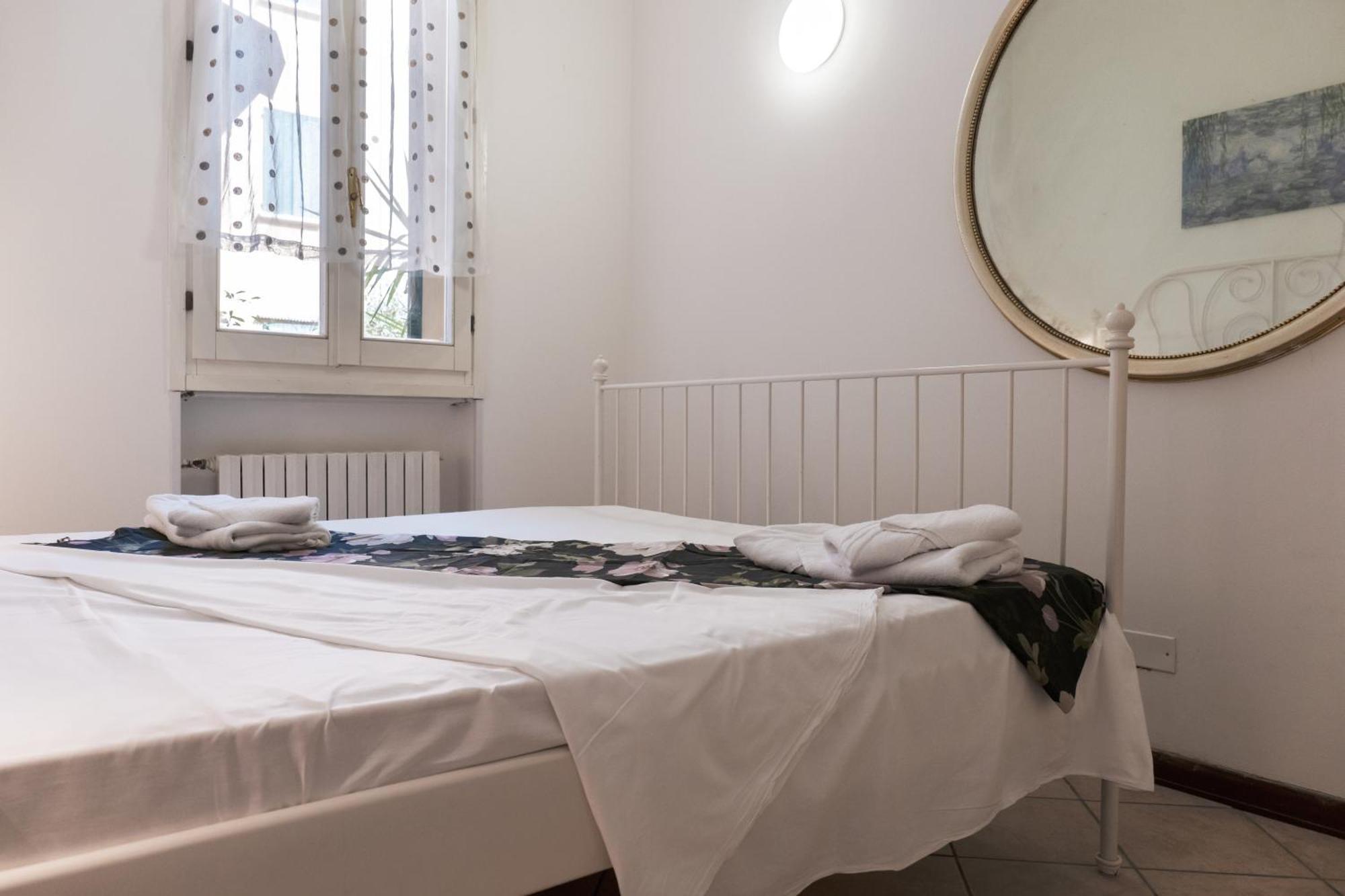 Turati Apartments Bologna Luaran gambar